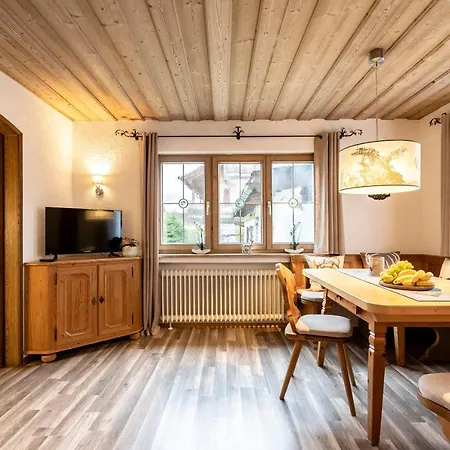 Anna Apartment