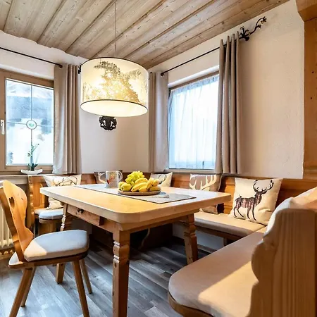 Anna Apartment