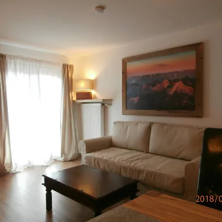 فيريانفونونغ آنا جارمش بارتنكيرشن