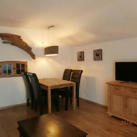 Anna Apartment *