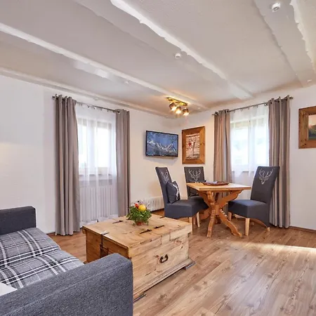 Anna Apartment