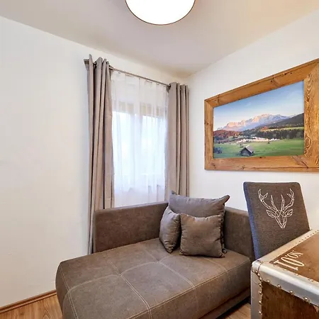 Anna Apartment