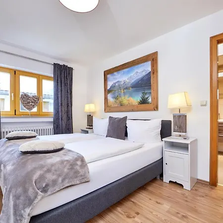Anna Apartment